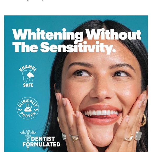 Lumineux 2-in-1 Bright Pen Dual Action Teeth Whitening Set - Picture 4 of 5